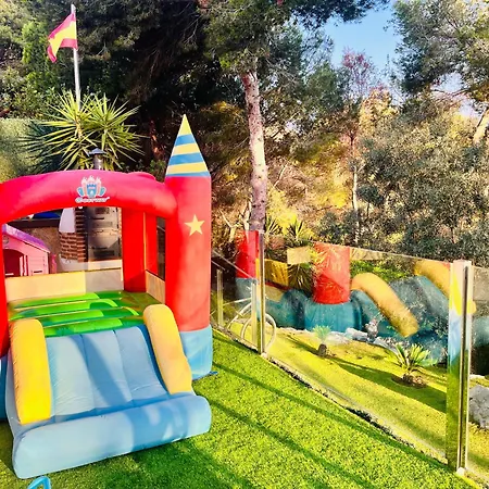 펜션 Chalet Magico En Orihuela Costa *